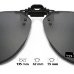 Polaroid päikesekaitseklipp prillide peale kinnitamiseks.  HALL 85%   /  klipsi laius 135mm, läätse laius 62mm, kõrgus 55mm